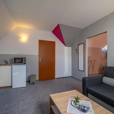 Raj Guest house